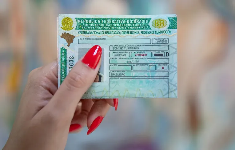 Menores de idade podem ser liberados para dirigir no Brasil; entenda