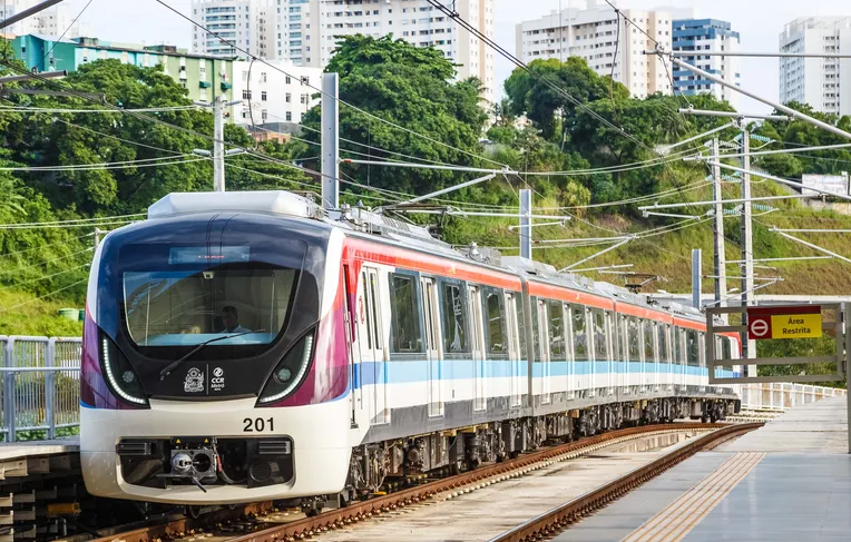 Metrô de Salvador abre vagas para técnico e supervisor; saiba como se inscrever
