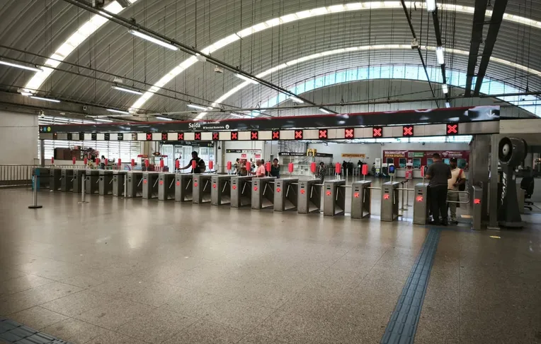 Metrô recebe ação de reconhecimento de paternidade e exames de DNA