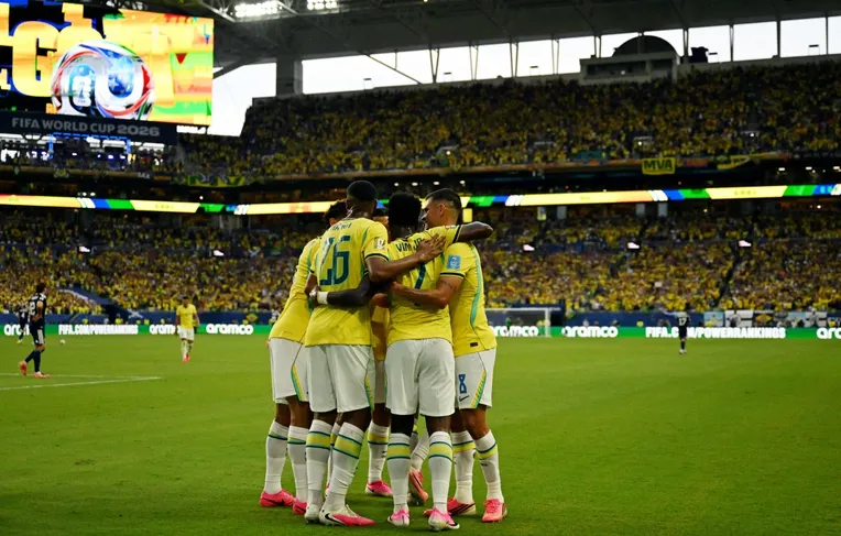 O que falta para o Brasil ser Hexa? Soteropolitanos respondem