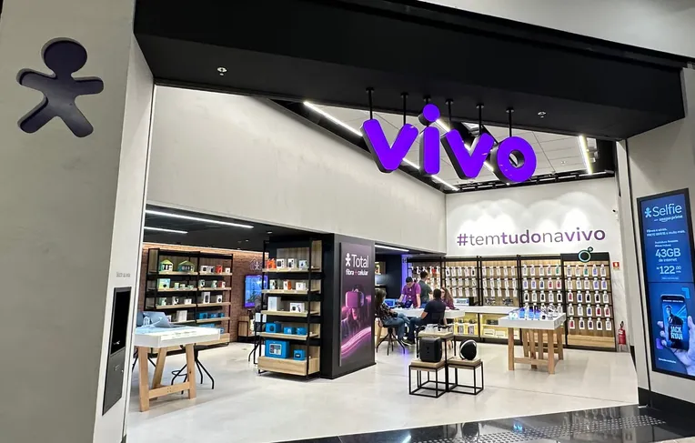 Vivo anuncia enceramento que marca o fim de uma era no Brasil