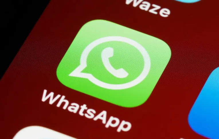 WhatsApp começa a cobrar por recursos inéditos no Brasil; saiba valor