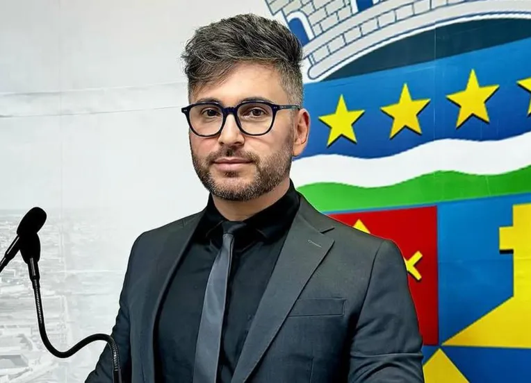 Cassação de vereador mais votado da história de Conquista é suspensa