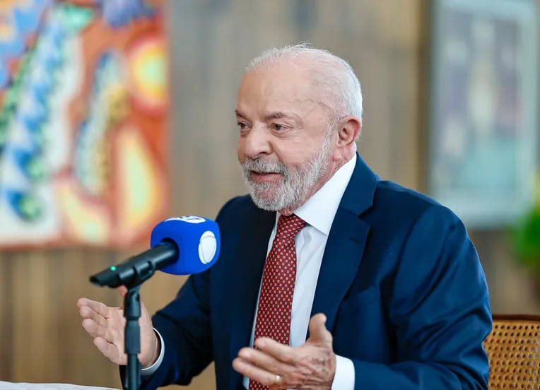 Lula espera votar escala 6x1 e PEC da Segurança nos próximos dias