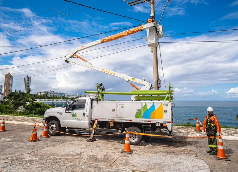 Mais de 30 bairros de Salvador ficarão sem energia em julho