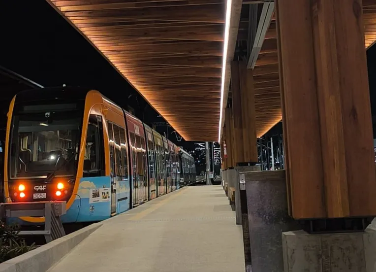 População não vai pagar para usar o VLT de Salvador até dezembro