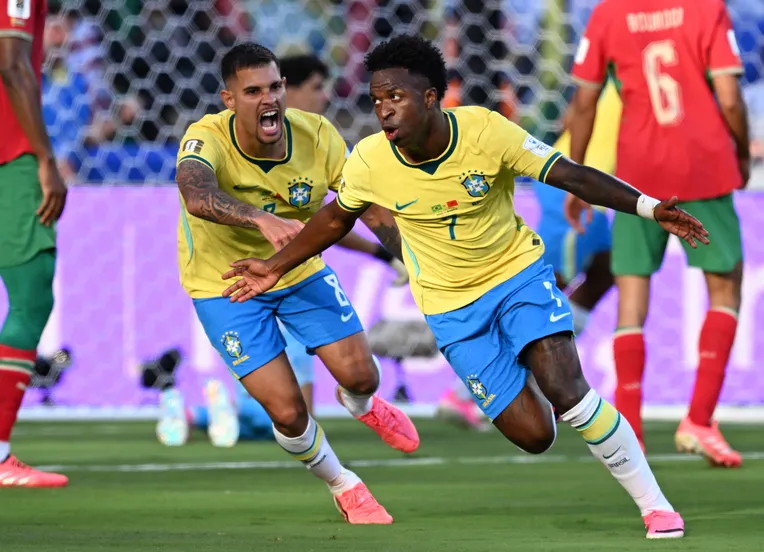 Vini Jr. faz golaço, mas Brasil empata com Marrocos na estreia da Copa