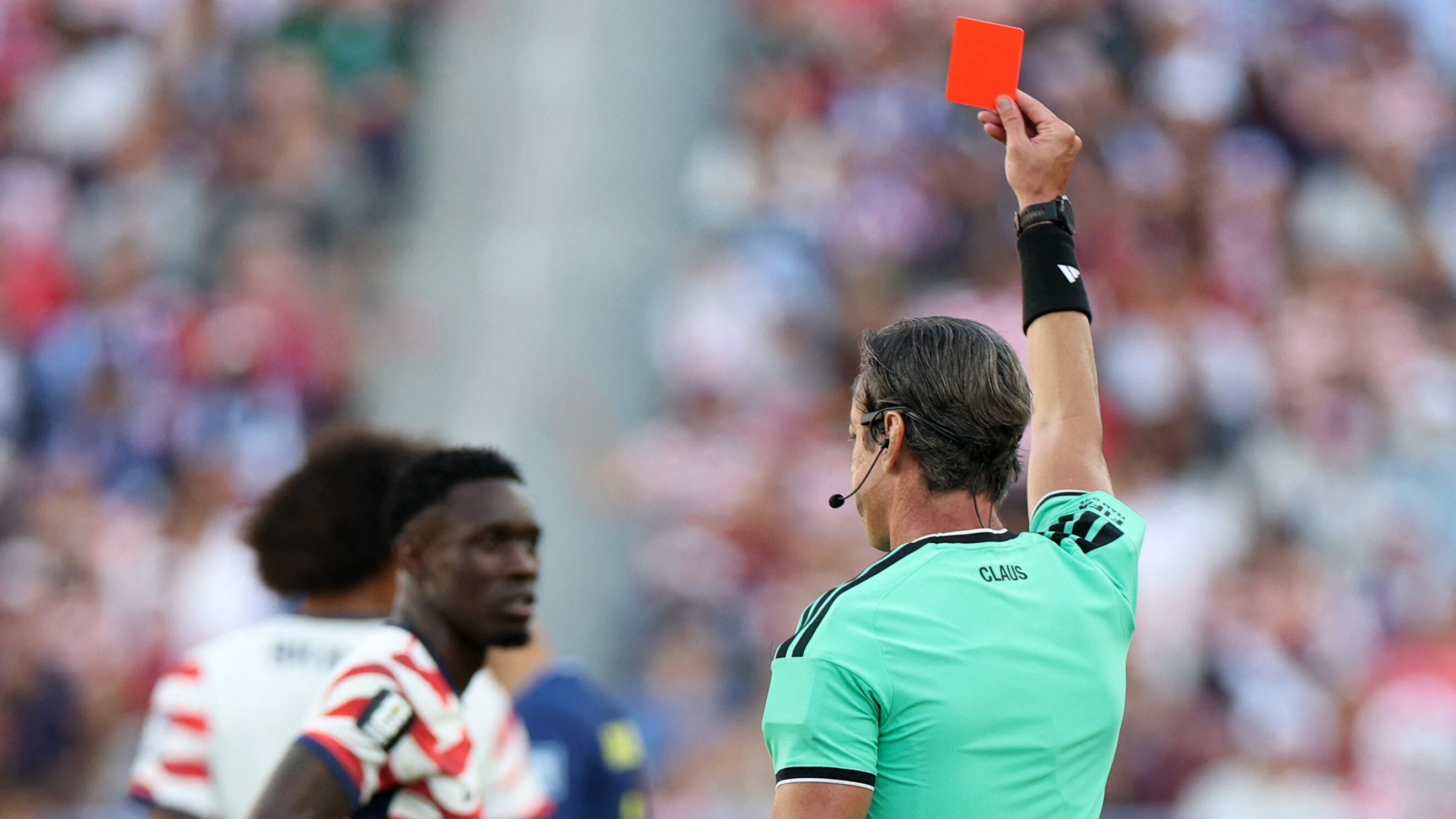 Suíça x Colômbia: onde assistir, escalações, desfalques e arbitragem