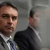 Flávio Bolsonaro ataca Alexandre de Moraes e defende impeachment