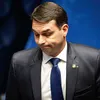 Flávio se enrola sobre o Master e acumula 43 declarações enganosas, diz agência - Imagem