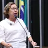Governador da Bahia faz aceno a Lídice da Mata sobre novo secretariado