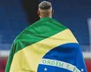 Richarlison fala sobre eleição em meio a briga com Flávio Bolsonaro