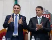Tarcísio de Freitas e Flávio Bolsonaro postam fake para criticar ato pró-Lula