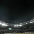 13º maior bilionário do Brasil pode investir em SAF de gigante da Série A imagem