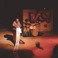 Alex Simões apresenta poemas e lança livro no interior da Bahia imagem