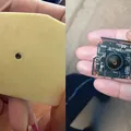 Alunas denunciam câmera em banheiro faminino de escola cívico-militar imagem