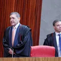 Ato de Mendonça e Nunes Marques pode atingir “Exército do Lula” às vésperas da eleição imagem