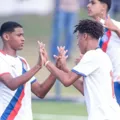 Bahia atropela Leônico por 8 a 0 com show de “xará” de atacante do Barça imagem