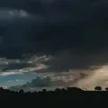 Chuva e temporais marcam final de semana em várias regiões do Brasil imagem