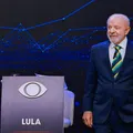 Debate na Band: Lula rebate Flávio sobre "saidinhas" e cita contradição com indulto a Bolsonaro imagem