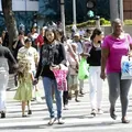 Desemprego cai para 5,2% e atinge menor nível desde 2012 imagem