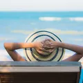 Dia 30 de outubro é feriado? Veja decisão e quem trabalha imagem