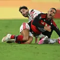 Do encantamento europeu à amarra continental: o abismo entre a Champions e as Américas imagem