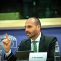 Eduardo Bolsonaro enfrenta novo julgamento decisivo no STF imagem