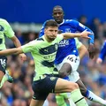 Em crise, gigante do futebol inglês pode ser vendido e mudar de dono imagem
