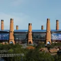 Estádio de R$ 8,2 bilhões será construído com 1 milhão de tijolos de hospital imagem