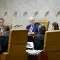 Fachin dá prazo para Mendonça se manifestar após contestação da AGU imagem