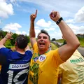 Família Bolsonaro supera crise e vira a grande vencedora da eleição imagem
