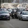 Feriadão deve aumentar o fluxo de veículos nas rodovias da Bahia imagem