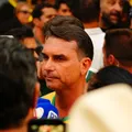 Flávio Bolsonaro vence eleições no Japão e em outros países da Ásia imagem