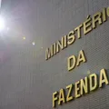 Gigante de entregas aciona governo Lula para ampliar corte na taxa das blusinhas imagem