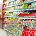 Gigante dos supermercados fecha 100 lojas e demite 5 mil após prejuízo de R$ 6 bilhões imagem