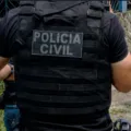 Homem é preso suspeito de estuprar mulher na frente da filha na Bahia imagem