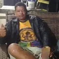 Homem encapuzado invade bar e mata indígena a tiros no extremo sul da Bahia imagem