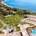 Hóspedes de resort na Bahia passam mal e local é alvo de fiscalização imagem