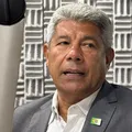 Jerônimo aciona TSE e pede prorrogação do horário da eleição na Bahia imagem