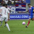Jogadores do Bahia se calam após goleada do Flamengo e evitam imprensa imagem