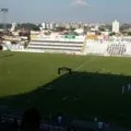 Justiça acha só R$ 30 mil em conta de clube campeão nacional imagem