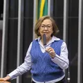 Lídice critica ato da oposição com mulheres seminuas em Salvador imagem