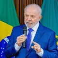 Lula mira aliança com Augusto Cury e PSD para vencer Flávio Bolsonaro imagem