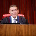 Mensagens citam Nunes Marques em festa de Vorcaro com prostitutas imagem