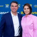Michelle evita contestar eleição e pede união após derrota de Flávio imagem