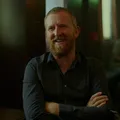 Minissérie baseada em caso real alcança 85 milhões de views na Netflix imagem