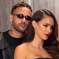 Neymar critica Bruna Biancardi após ver filha com camisa de time rival imagem