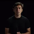 Nikolas Ferreira ataca Lulinha e apresenta dossiê; veja imagem
