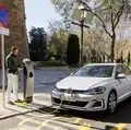 Novo Golf híbrido traz 170 cavalos e autonomia de até 21,7 km/l imagem